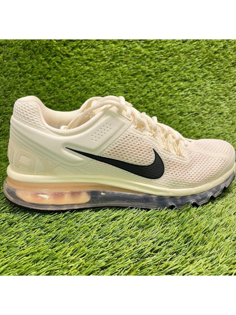 Nike Air Max 2013 Mens Size 9 Ivory Black Pink Athletic Running Shoes Sneakers
